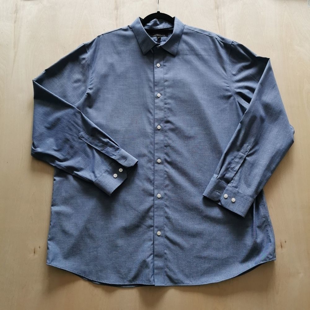 Banana Republic XXL men's blue dress shirt